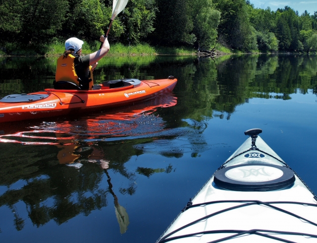 canoë dans la rivière